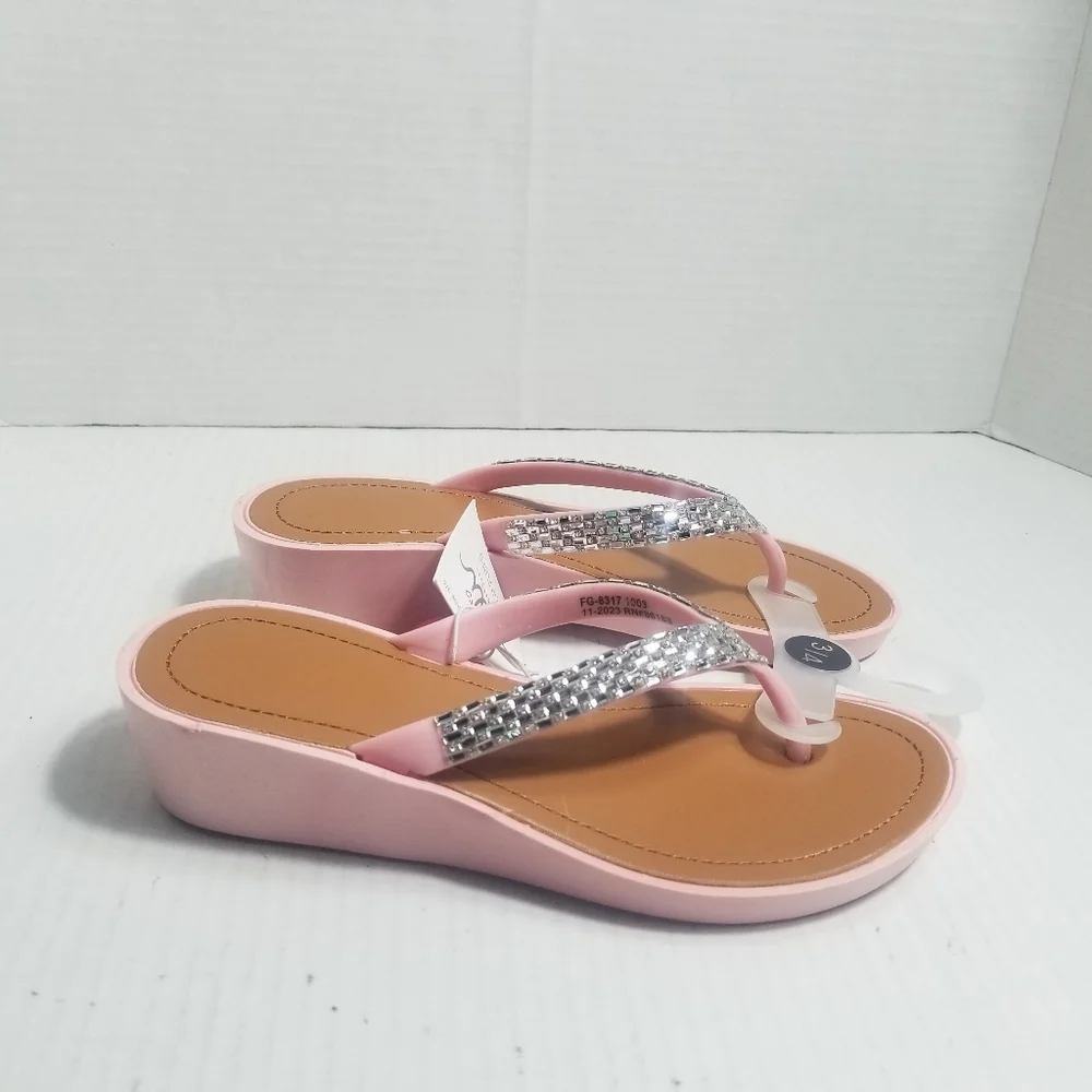 NWT ELLI BY CAPELLI GIRL'S WEDGE SANDALS SIZE 3/4